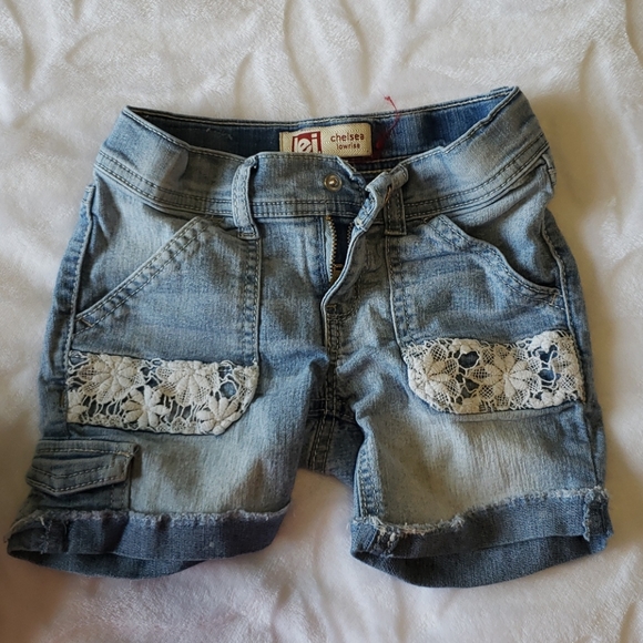 Girls shorts bundle - Picture 9 of 11